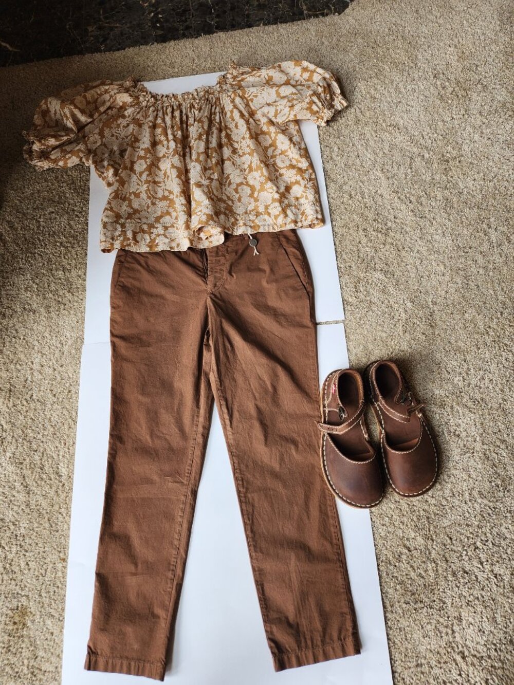 THE GREAT. The Garland Top in Oat‎ Wild Brush Floral Size 1/US Size S - Picture 10 of 10